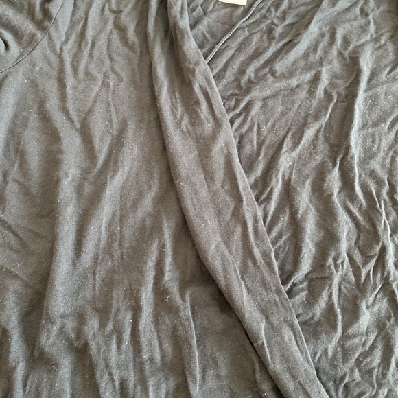 Max Studio ladies crossover top in black size Small - Picture 6 of 8